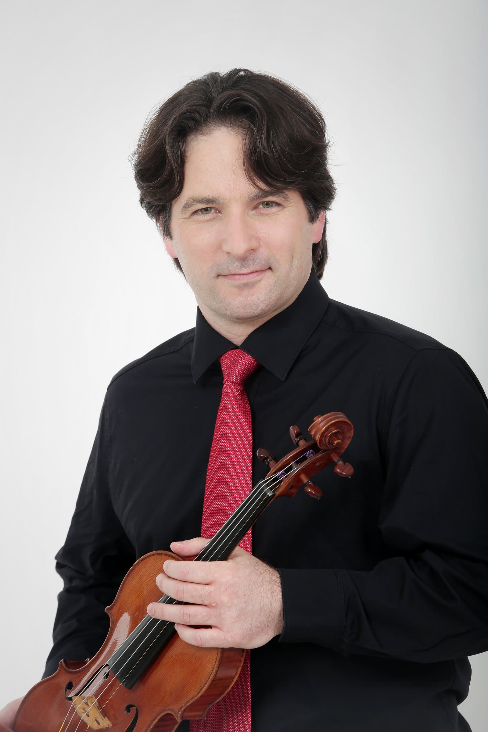 Eyal Kless, studio portrait